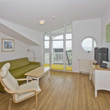 Mit Meerblick Und Balkon, Gratis Nutzung Vom Ahoi Erlebnisbad Und Sauna In Sellin - Meeresblick Fewo 17 Goehren  Exterior photo
